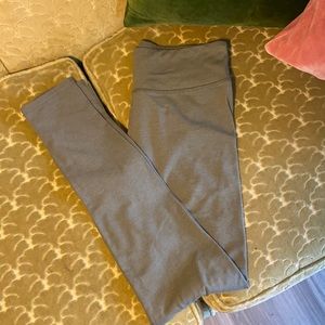 Aerie olive leggings